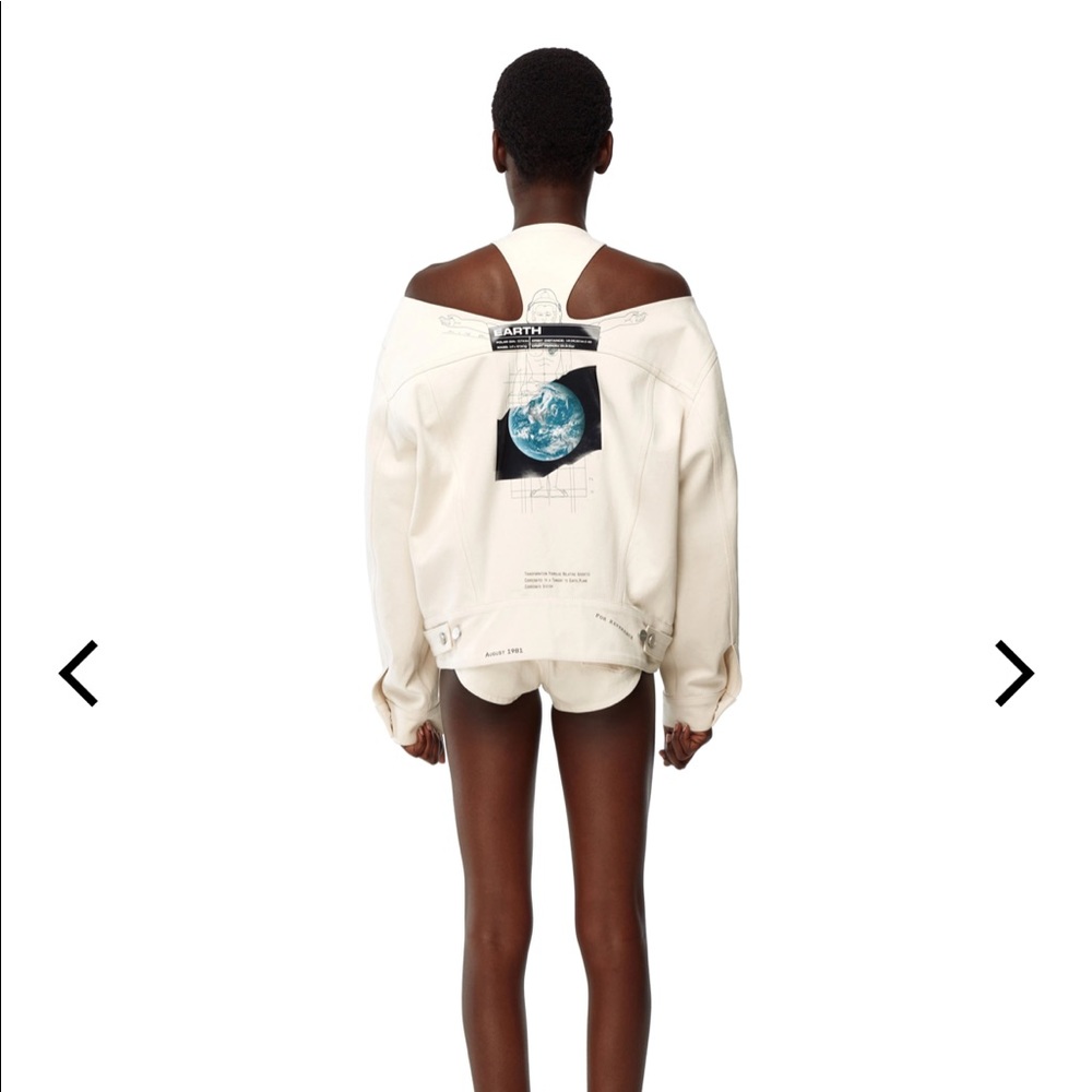 Oversized ECRU DENIM JACKET WITH CUT